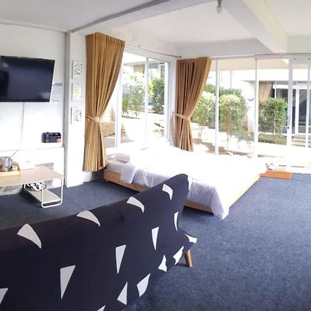D'Journey Hotel Лембанг Экстерьер фото