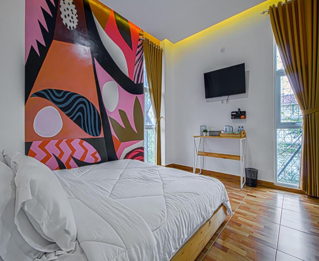 D'Journey Hotel Лембанг Экстерьер фото