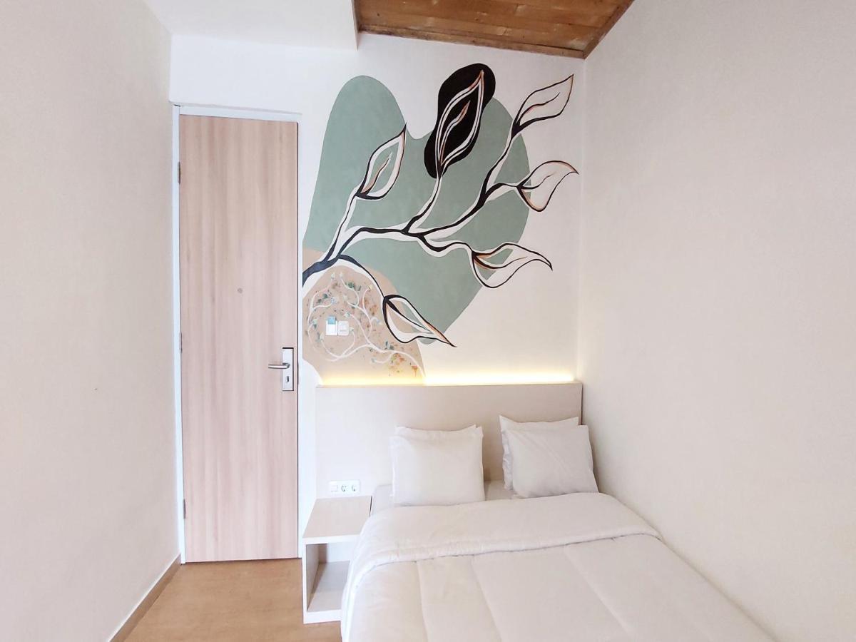 D'Journey Hotel Лембанг Экстерьер фото